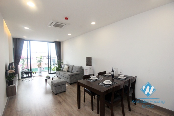 Lake view 2 bedrooms apartment with morden equiped for rent in Tay Ho area.